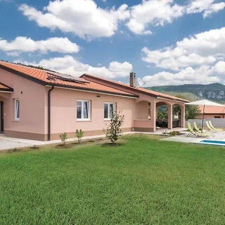וילה Villa Roc